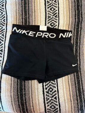 Nike Pro Black Women's Athletic Shorts with Logo Waistband